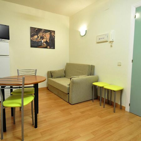 Hotel Apartamentos Aralso Sotillo La Lastrilla Rum bild